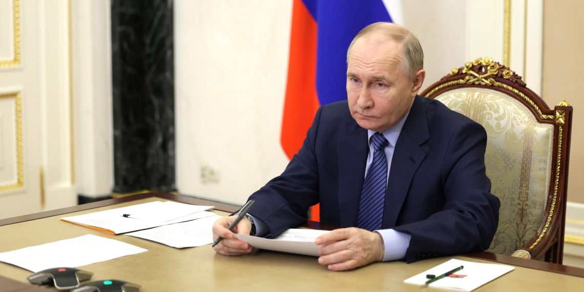 ФОМ: Владимиру Путину доверяют 79% россиян