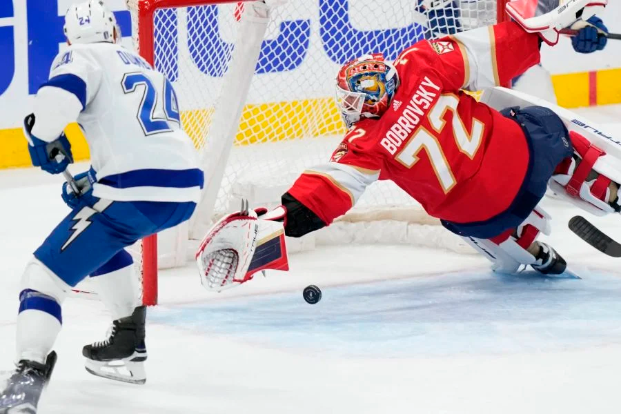 Сергей Бобровский вышел на третье место в рейтинге среди российских вратарей НХЛ по сыгранным матчам в плей-офф