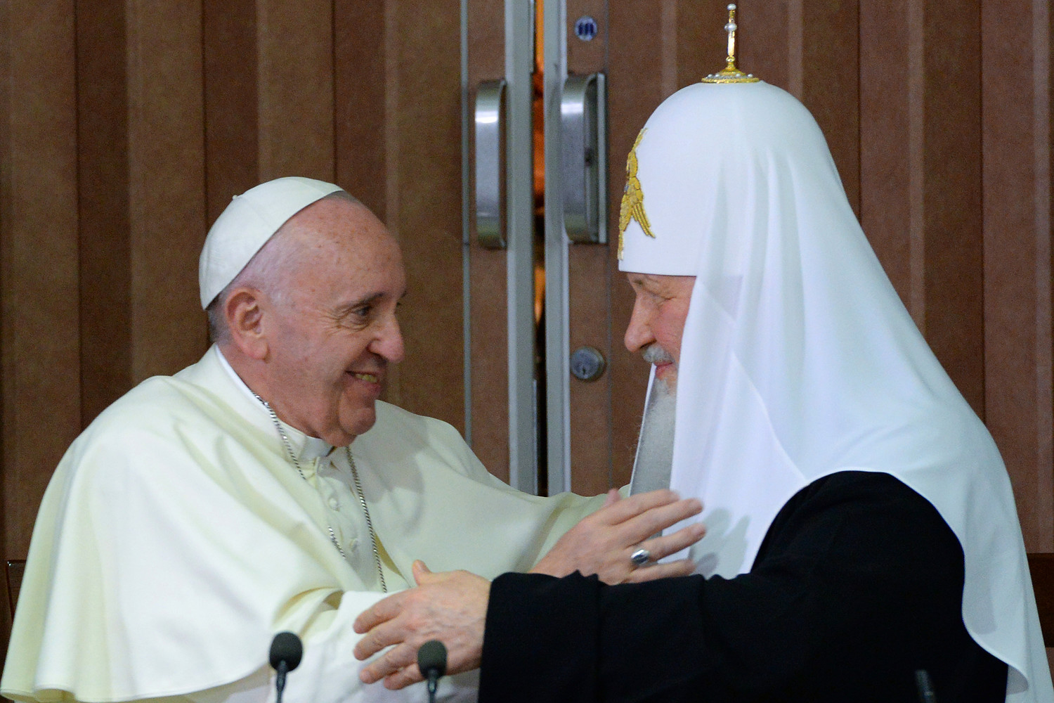 РПЦ: новая встреча патриарха Кирилла и папы Римского не стоит на повестке дня
