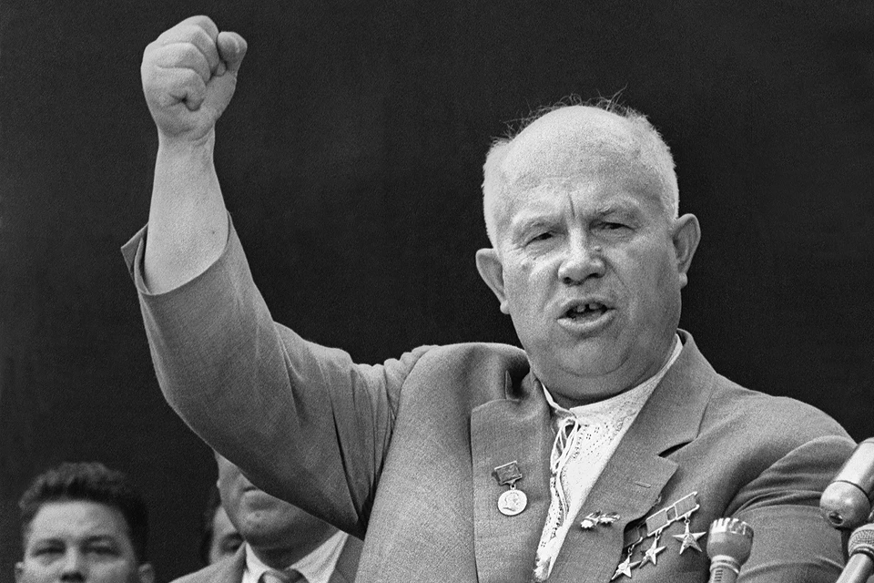 Как и зачем Хрущев сдал Крым Украине 70 лет назад, было ли это законным